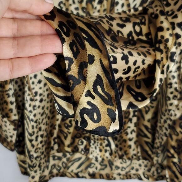 L SATIN LEOPARD Black Brown Long Sleeve button front lounge top blouse LARGE - Picture 5 of 14